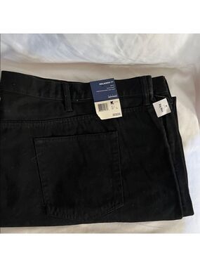 Basic Editions Plus Size Relaxed Fit Trousers, Black
